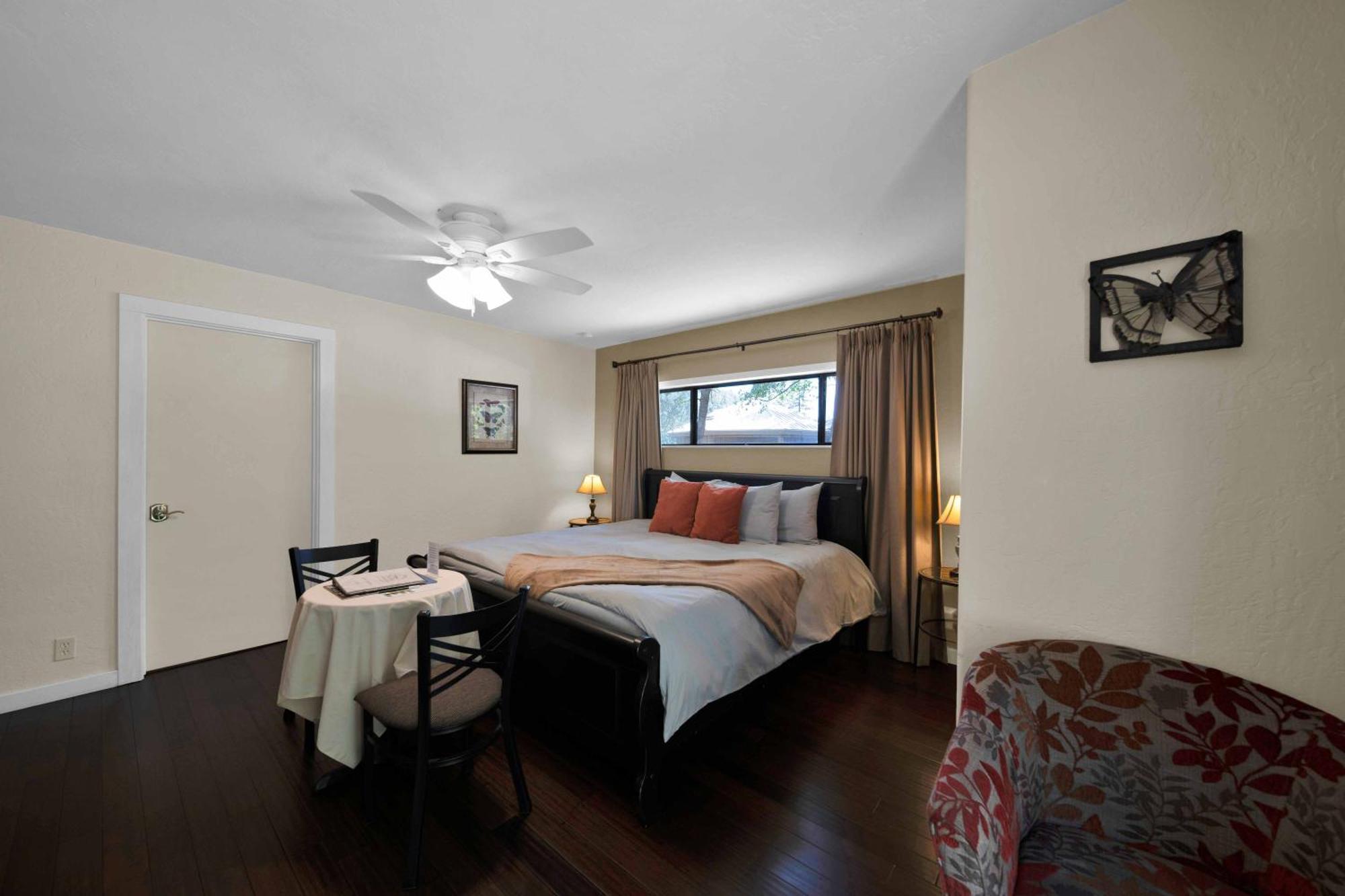 The Inn At Shasta Lake Lakehead ภายนอก รูปภาพ