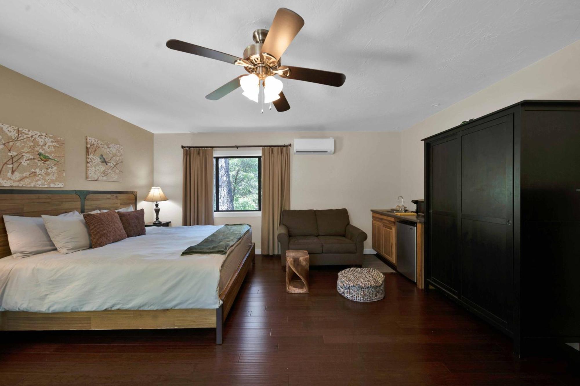 The Inn At Shasta Lake Lakehead ภายนอก รูปภาพ