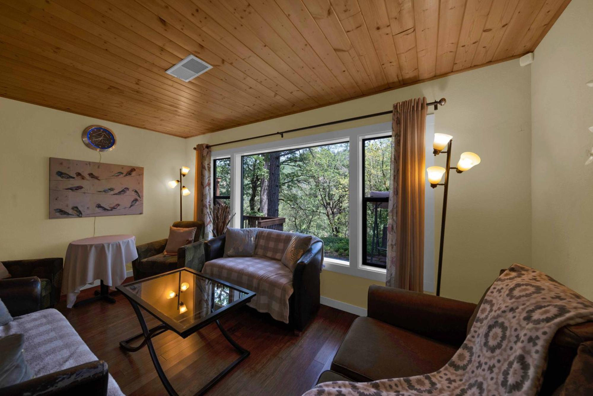 The Inn At Shasta Lake Lakehead ภายนอก รูปภาพ